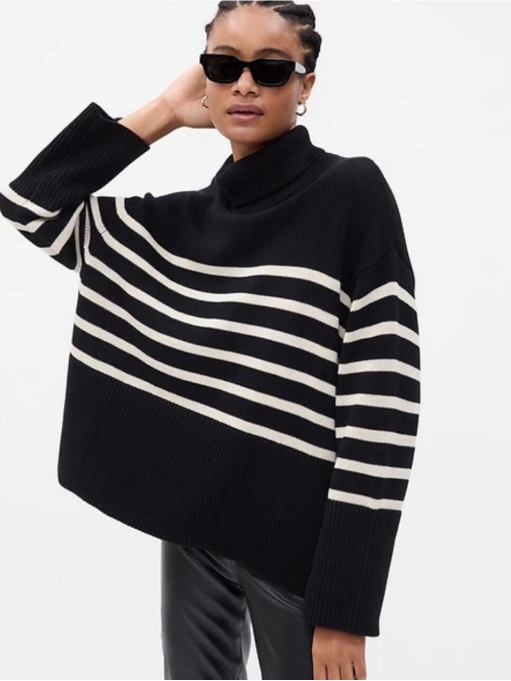 Gap Black & White Striped Split Hem Turtleneck Sweater - Women